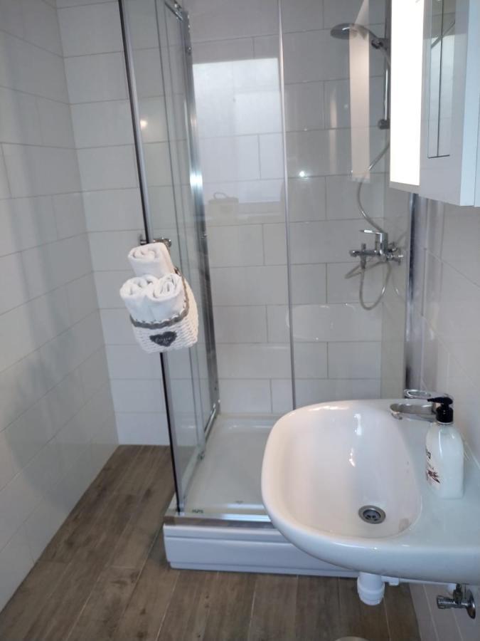 Apartments Dalmacija Podstrana Luaran gambar
