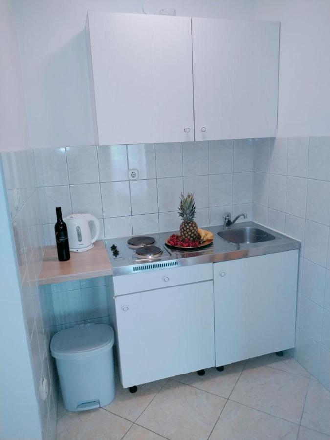 Apartments Dalmacija Podstrana Luaran gambar